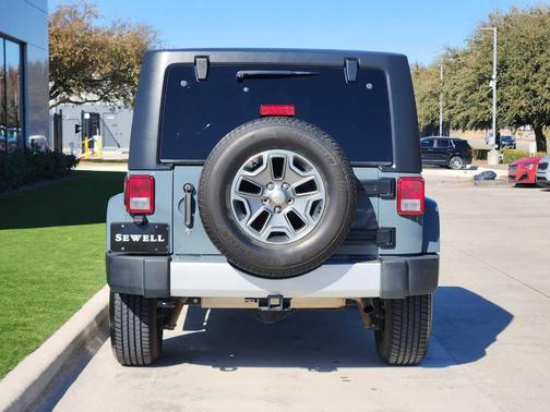 2014 Jeep Wrangler Sahara