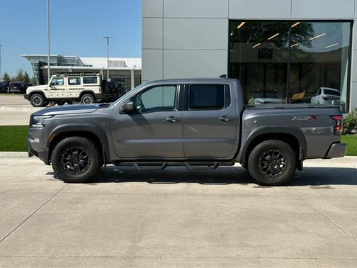 2023 Nissan Frontier PRO-X