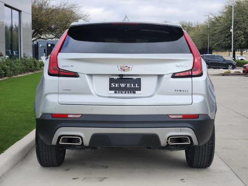 2020 Cadillac XT4 Premium Luxury