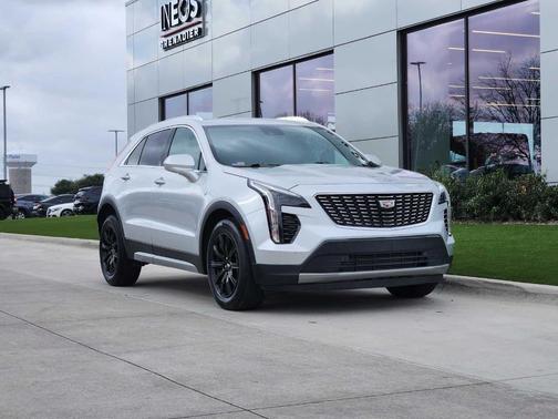 2020 Cadillac XT4 Premium Luxury