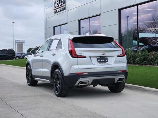 2020 Cadillac XT4 Premium Luxury