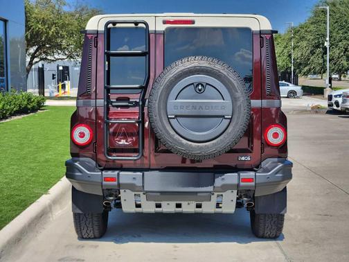 2024 INEOS Grenadier FIELDMASTER EDITION