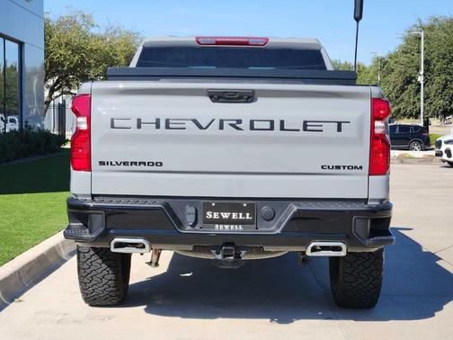 2024 Chevrolet Silverado 1500 Custom Trail Boss