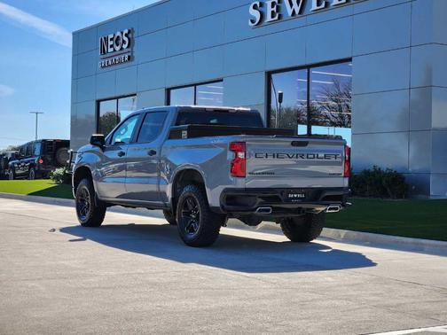 2024 Chevrolet Silverado 1500 Custom Trail Boss