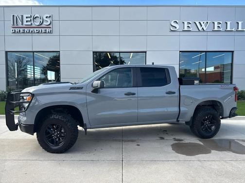 2024 Chevrolet Silverado 1500 Custom Trail Boss