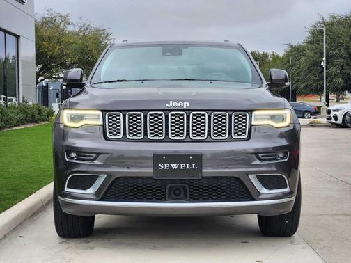 2020 Jeep Grand Cherokee Summit