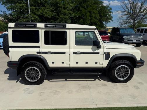 2025 INEOS Grenadier 