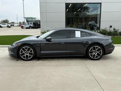 2025 Porsche Taycan Base