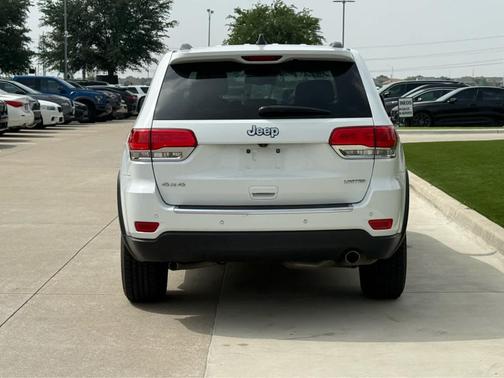 Bright White Clearcoat 2015 Jeep Grand Cherokee Limited