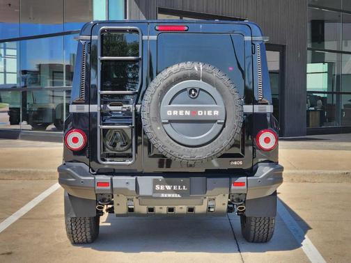 Black 2026 INEOS Grenadier EDITION