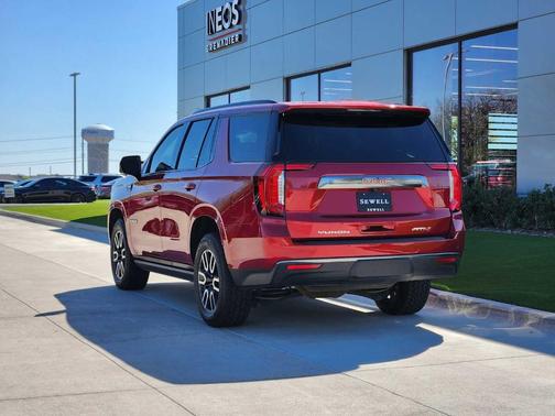 2024 GMC Yukon AT4