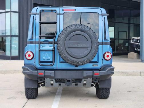 Shale Blue 2025 INEOS Grenadier FIELDMASTER EDITION