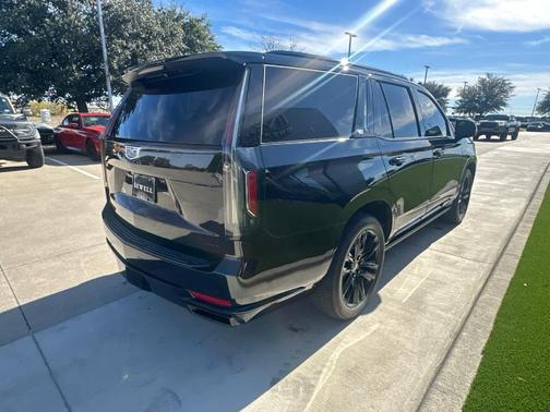 2023 Cadillac Escalade Sport Platinum