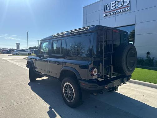 2024 INEOS Grenadier FIELDMASTER EDITION