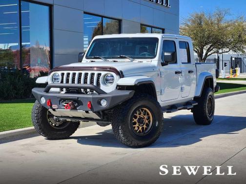 2022 Jeep Gladiator Overland