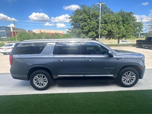 Satin Steel Metallic 2021 GMC Yukon XL SLT