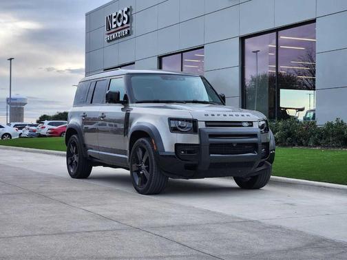 2023 Land Rover Defender 110 X-Dynamic SE