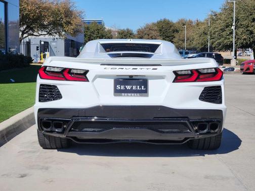 2025 Chevrolet Corvette Stingray w/2LT