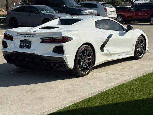 2025 Chevrolet Corvette Stingray w/2LT