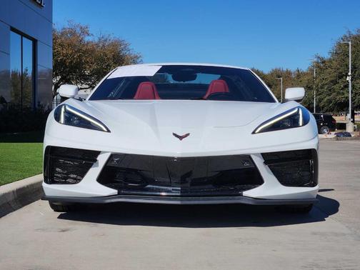 2025 Chevrolet Corvette Stingray w/2LT