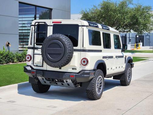 2025 INEOS Grenadier FIELDMASTER EDITION