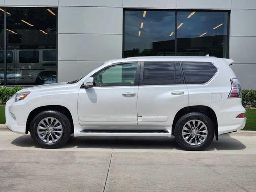 Starfire Pearl 2014 Lexus GX 460 Luxury