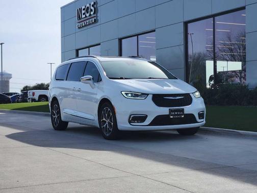 2022 Chrysler Pacifica Limited
