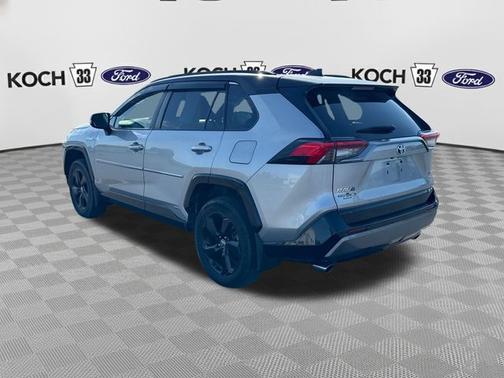 White 2021 Toyota RAV4 XSE
