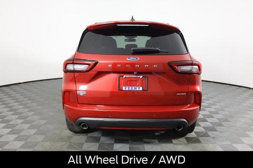 RAPID RED MET TINTED CC 2023 Ford Escape ST-LINE ELITE