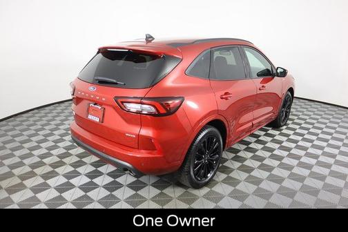 2023 Ford Escape ST-LINE ELITE
