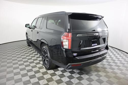 2022 Chevrolet Suburban RST