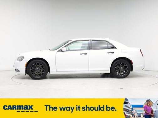 2019 Chrysler 300 S