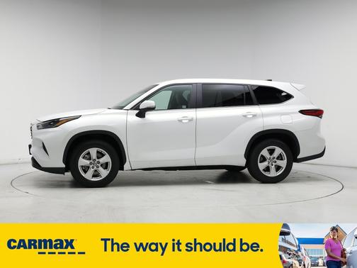 2023 Toyota Highlander LE