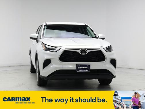 2023 Toyota Highlander LE