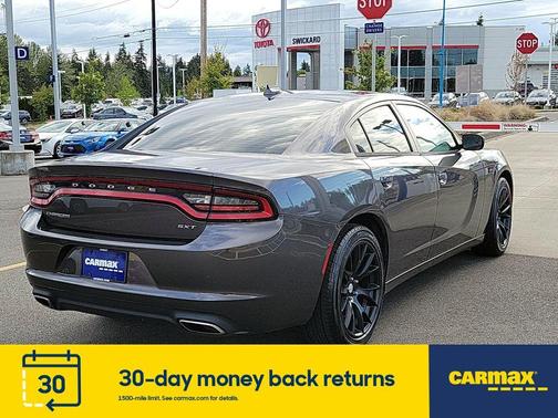 Photo 5 of 26 of 2015 Dodge Charger SXT