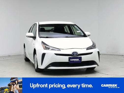 2022 Toyota Prius LE