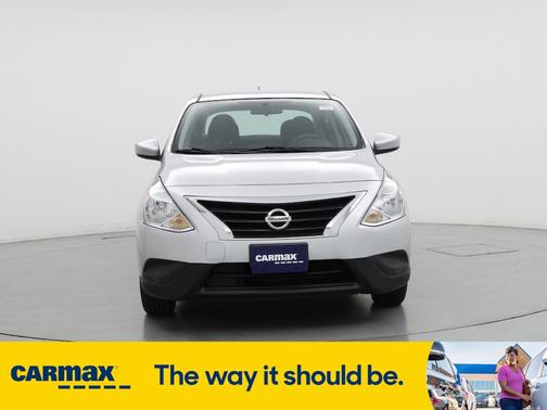 2018 Nissan Versa SV