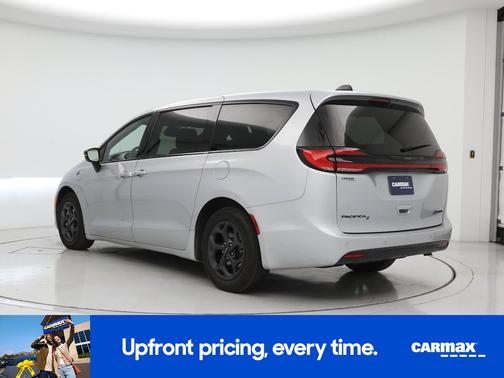 2023 Chrysler Pacifica Hybrid Limited