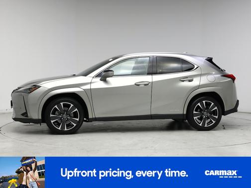 Silver 2022 Lexus UX 250h Luxury