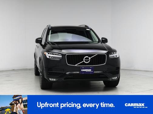 2017 Volvo XC90 T6 Momentum