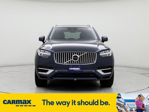 2022 Volvo XC90 Recharge Plug-In Hybrid T8 Inscription Expression