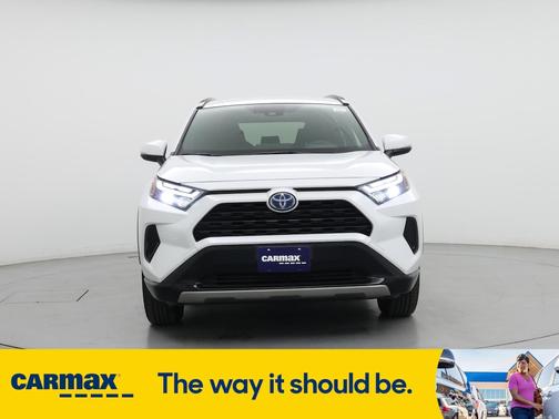 2024 Toyota RAV4 Hybrid SE