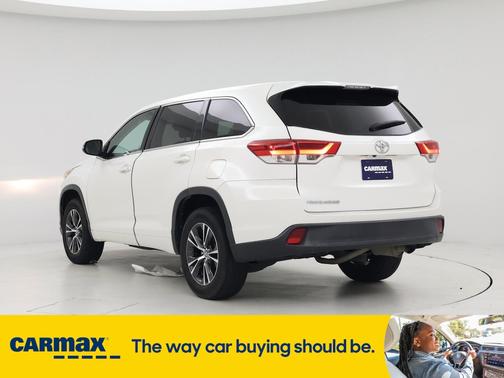 2017 Toyota Highlander LE