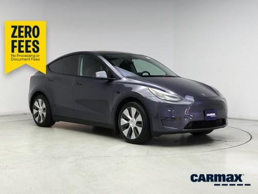 Gray 2023 Tesla Model Y Long Range