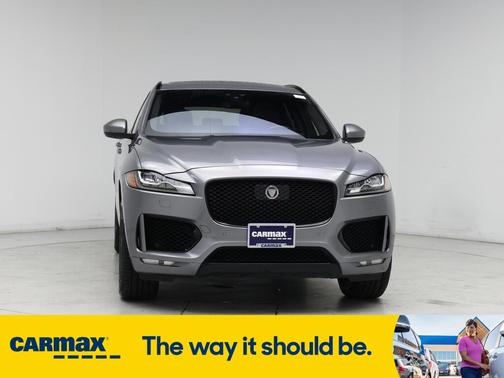 2020 Jaguar F-PACE Checkered Flag