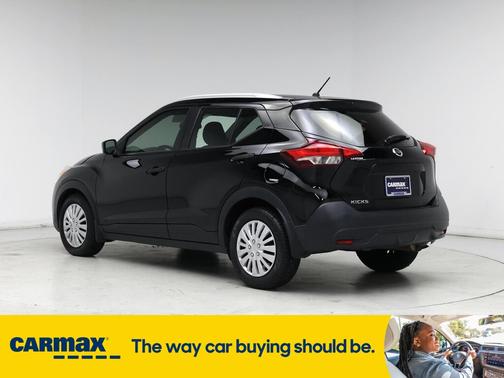 2019 Nissan Kicks S