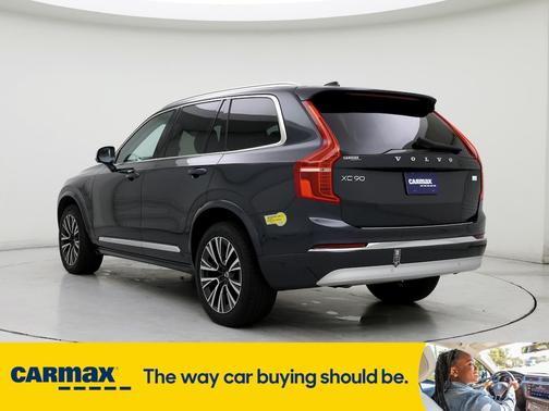 2022 Volvo XC90 Recharge Plug-In Hybrid T8 Inscription Expression