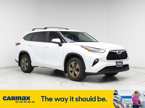 2023 Toyota Highlander Hybrid XLE