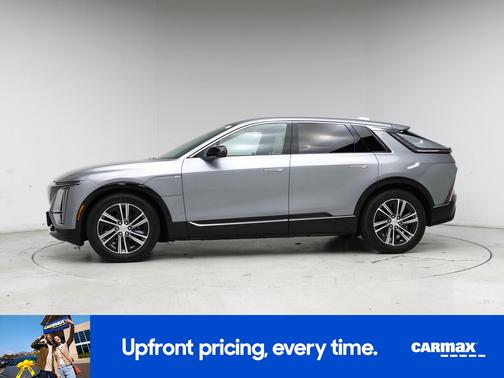 2024 Cadillac LYRIQ Luxury 2