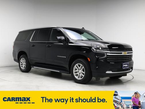 2023 Chevrolet Suburban LT